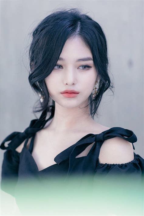 Pin By Asylgazinova Kamilla On Волосы Cute Korean Girl Beauty Girl