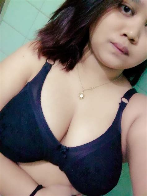 Bangladeshi Chubby Girl Huge Boobs Nude Selfies And Videos