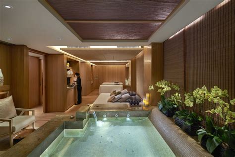 member   oriental spa  enjoy complimentary treatments