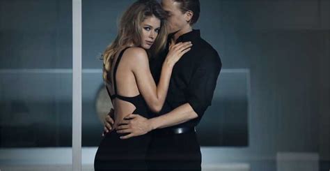 Video Calvin Klein Reveal Starring Doutzen Kroes Vogue It