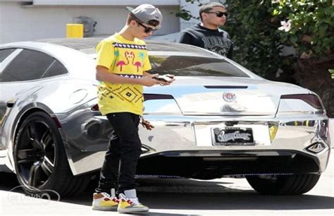 Justin Bieber Gets Bugatti Veyron As A T
