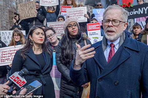 sex workers push to legalize prostitution in new york daily mail online