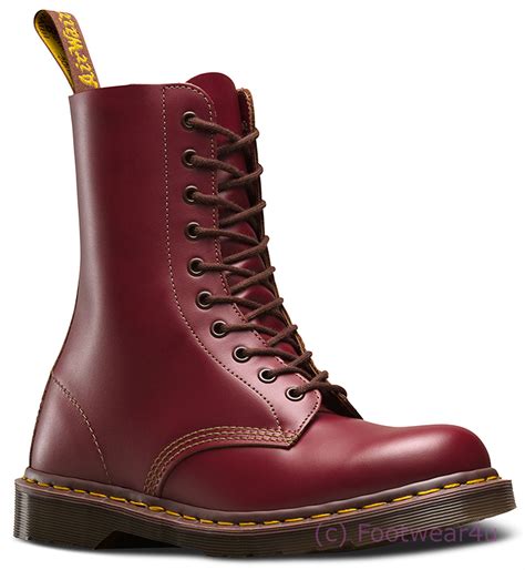 dr martens  vintage   england quilon leather  eye leather boots ebay
