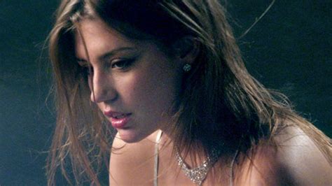 making a scene adele exarchopoulos video