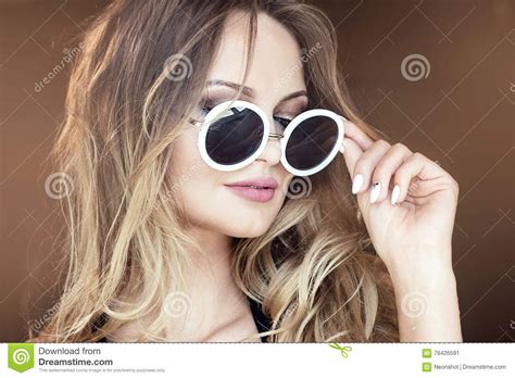 Blonde Girl In Sunglasses Stock Image Image Of Hair 76426591