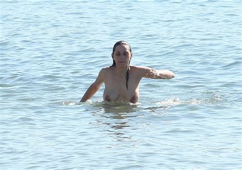 marion cotillard topless thefappening pm celebrity photo leaks