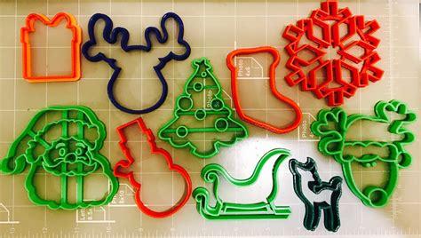 christmas cookie cutters set   arbi design cookiecutz