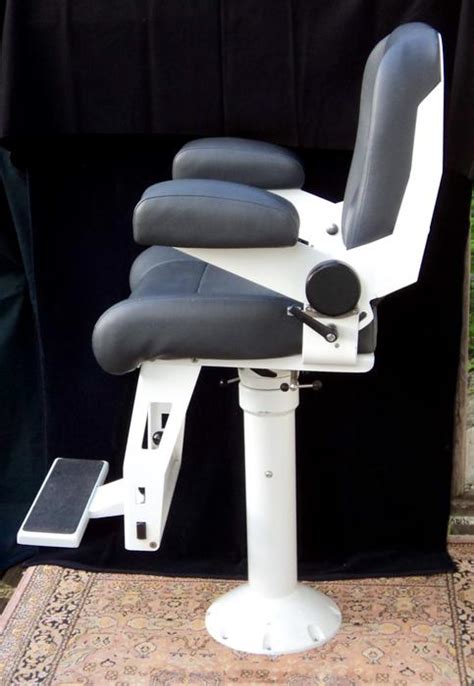 stidd ergonomic helm chairseatlittle useexcellent condition  obo  metro