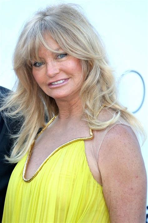 pictures of goldie hawn