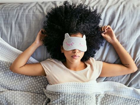7 things that keep me from profusely sweating in my sleep self