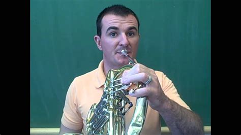 French Horn Playing The First Five Notes French Horn Orchestras Horns