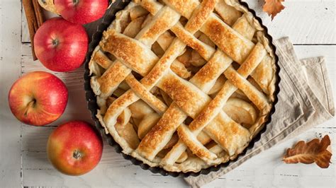 The Best Types Of Apples For Making Apple Pie Might Surprise You