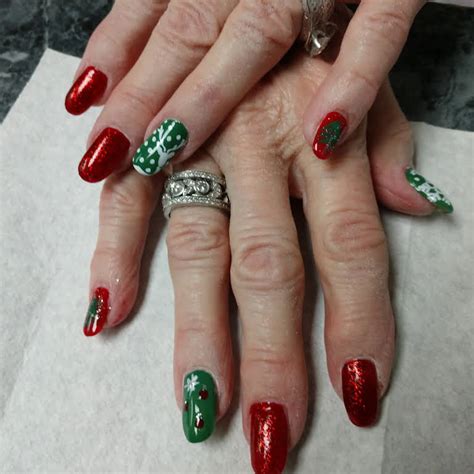 personal touch nails independent techs nail  beauty salon  mundelein