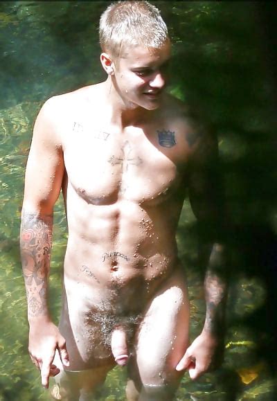 i m obsessed with justin bieber s hairy balls 3 pics