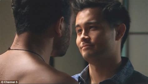 neighbours viewers praise ryan thomas for his gay sex scene daily mail online