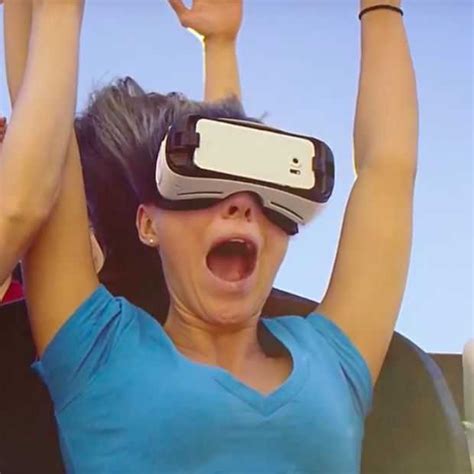 Six Flags Introduceert Virtual Reality Achtbanen
