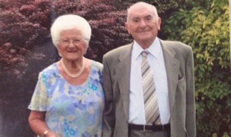 couple celebrate their 70th wedding anniversary reveal the