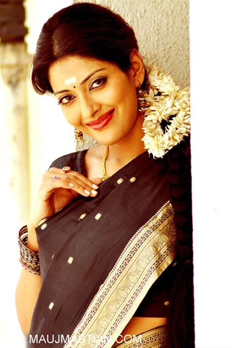 Telugu Actress Suma Hot Sexy Photos Stills From Her