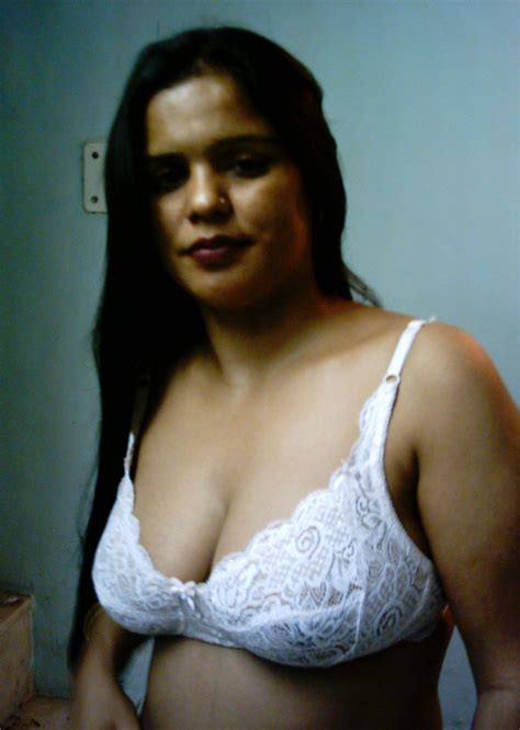 indian busty babe nude excelent porn