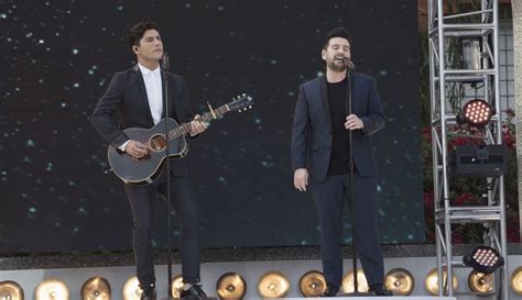 dan shay s from the ground up soars to 59 on hot 100