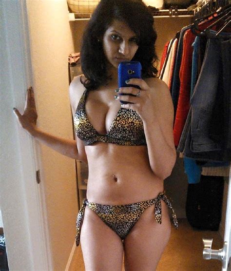 Sexi Nude Indian Bikini Girls 26 New Porn Photos