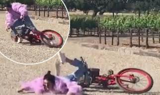 kendall jenner falls off her bike in instagram video daily mail online