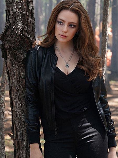 Danielle Rose Russell S Wiki Bio Age Height Net Worth
