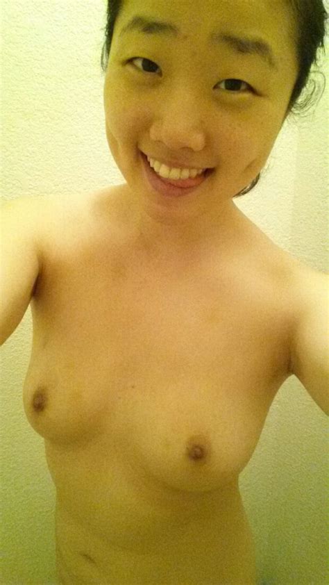 Naughty Asian Girlfriend Shows Her Tits Kokoi