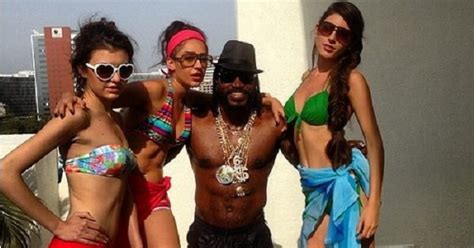 21 Photographs That Prove Chris Gayle Is The King Of Cricket Swag