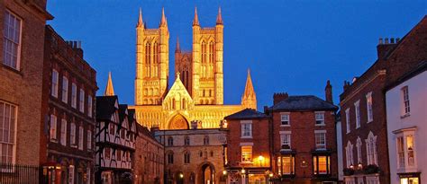 lincoln cathedral  association  english cathedrals