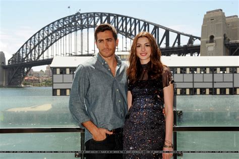 Weirdland Jake Gyllenhaal And Anne Hathaway Attending Love And Other