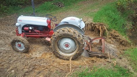 Using Your Ford 9n 2n 8n Tractor And Implements Vintage Tractors For