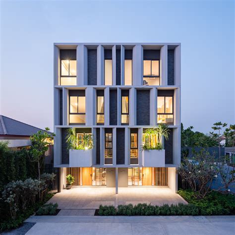 townhouse  private garden baan puripuri archdaily