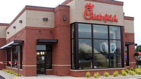 columbus ga chick fil a closes dining room amid staffing issue