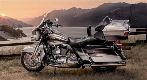 harley davidson cvo ultra classic electra glide review top speed