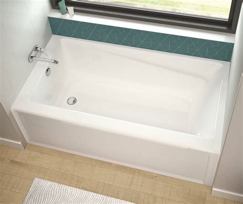 exhibit  ifs afr acrylic alcove  hand drain aeroeffect bathtub  white bath maax en