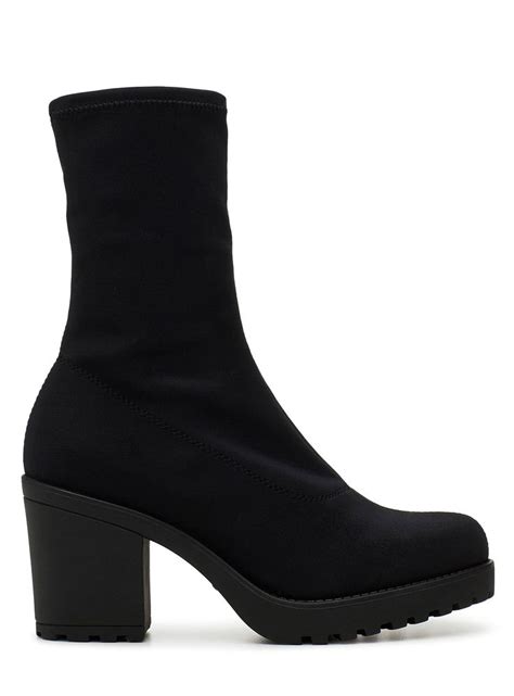 platform boots  give    extra inches boots platform boots trending boots