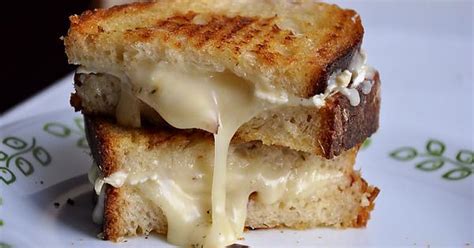 Grilled Cheese With Brie And Pears Imgur