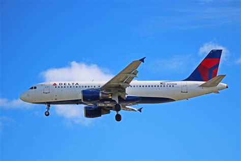 n359nw delta air lines airbus a320 200 formerly with