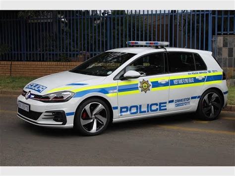 south african police service  ford focus policecars