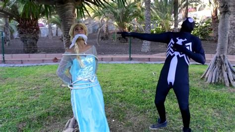 Spiderman Vs Venom Vs Frozen Reino Del Hielo Elsa Elsa