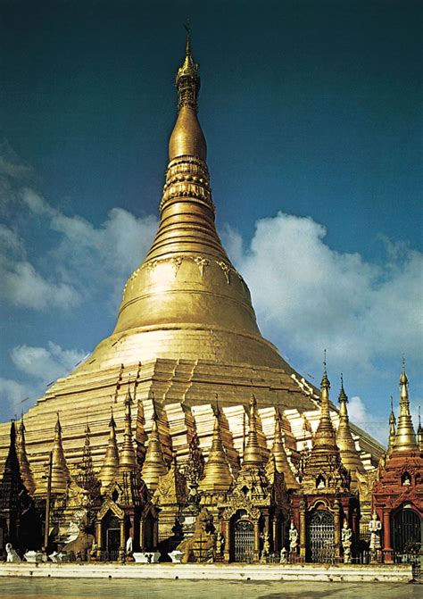 pagoda history design construction britannica