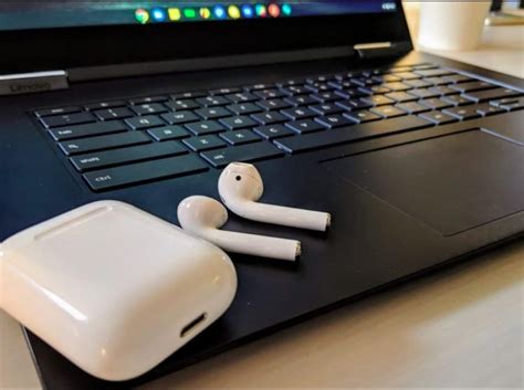 airpods   laptop splaitor