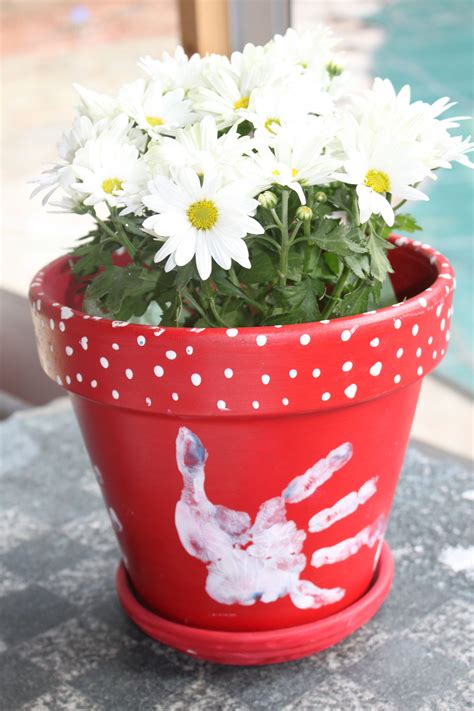 love  flower pot easy diy    perfect gift