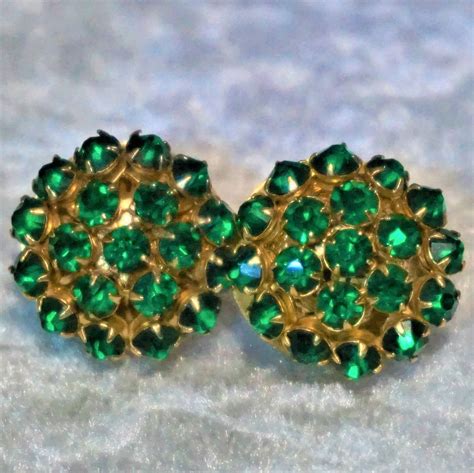 emerald green crystal clip  earrings vintage rare find gold etsy
