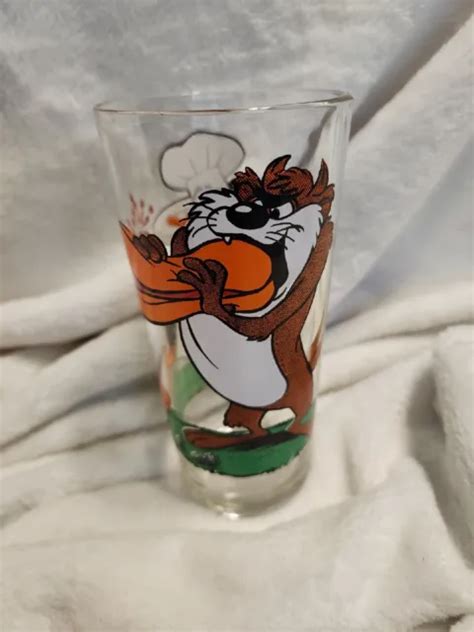 1976 Pepsi Collector Series Daffy Duck And Taz Glass Warner Bros Looney