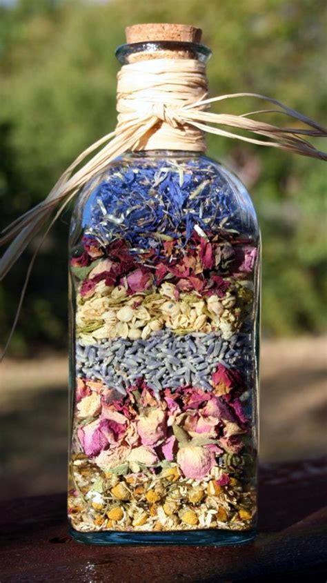 30 Unique Ways To Reuse Dried Flowers