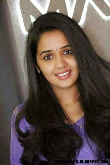 tamil telugu malayalam actress ananya homely cute after