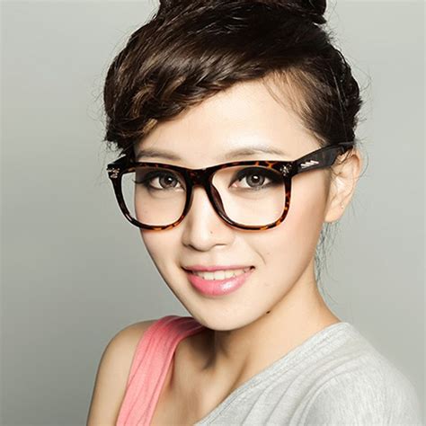 Most Stylish Eyeglasses For Women Most Popular Brands