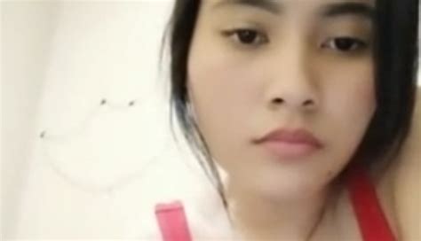 Mahasiswi Cantik Telanjang Depan Kamera Website Film Porno